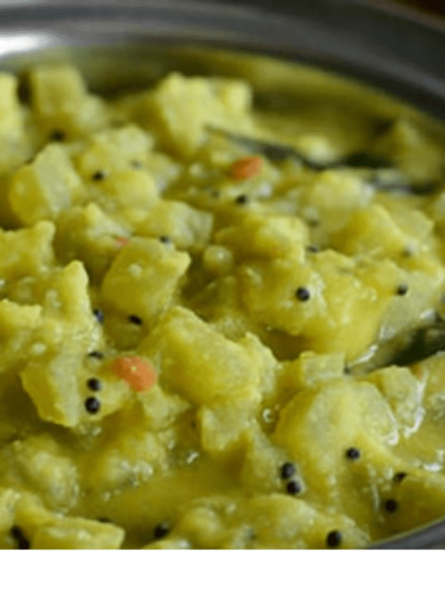 ஆரோக்கியம் நிறைந்த வாழைத்தண்டு பருப்பு கூட்டு!!