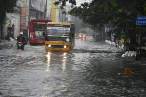 bus rain1