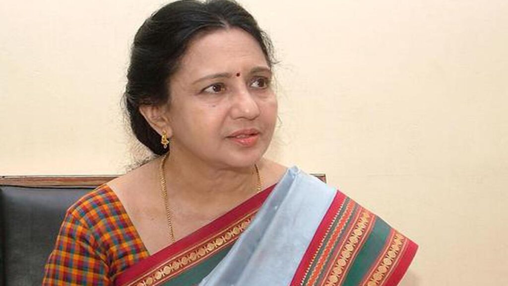 vennira aadai nirmala