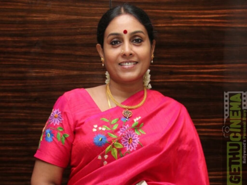 Saranya Ponvannan