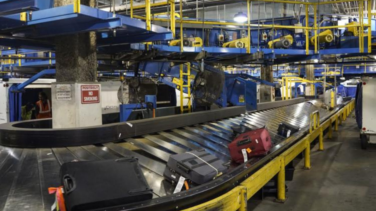 டெல்லி விமான நிலையத்தில் லக்கேஜ்களுக்கான புதிய சேவை தொடங்கியது… இனி 60 வினாடிகளில் லக்கேஜ் கைகளில் கிடைக்கும்…