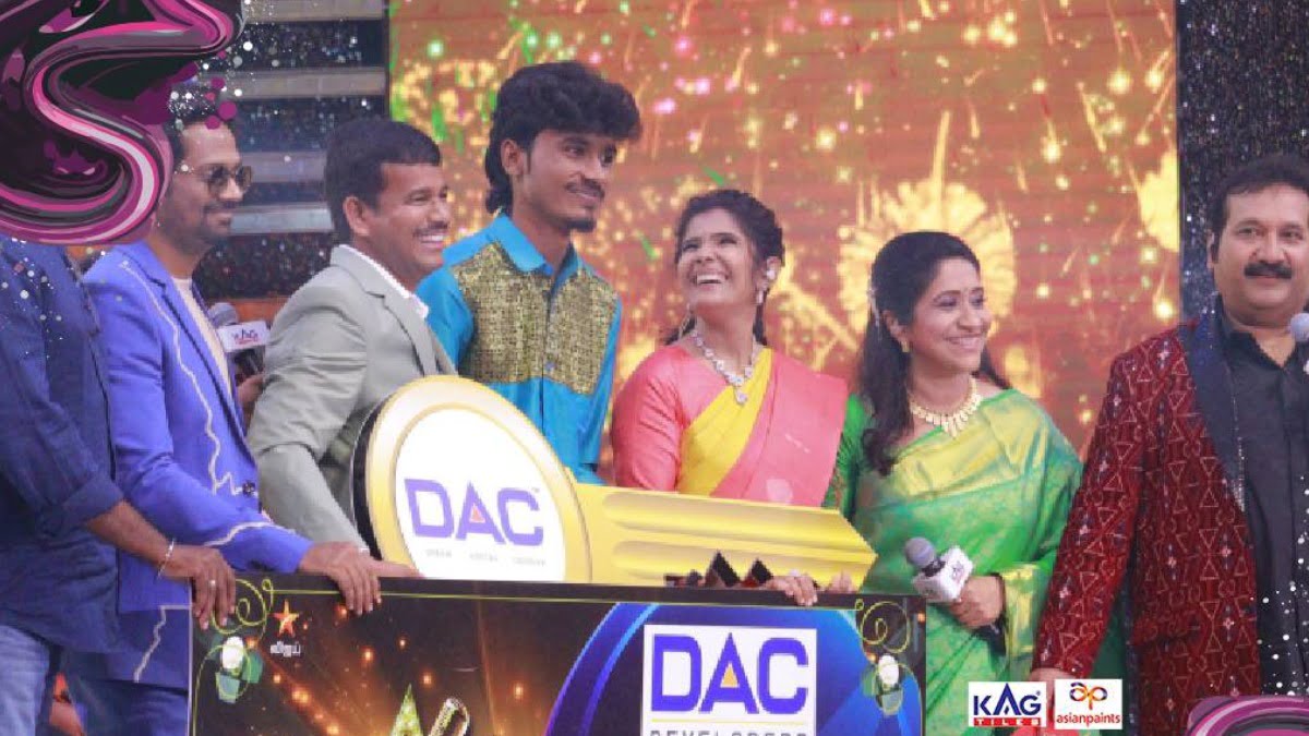 ஜெயிச்சிட்ட ஜானே!.. சூப்பர் சிங்கர் சீசன் 10ன் டைட்டில் வின்னர் இவர் தான்!.. என்ன பரிசு தெரியுமா?..