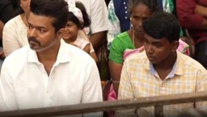 Vijay students meet| Vijay sitting near Nanguneri Chinnadurai in chennai function
