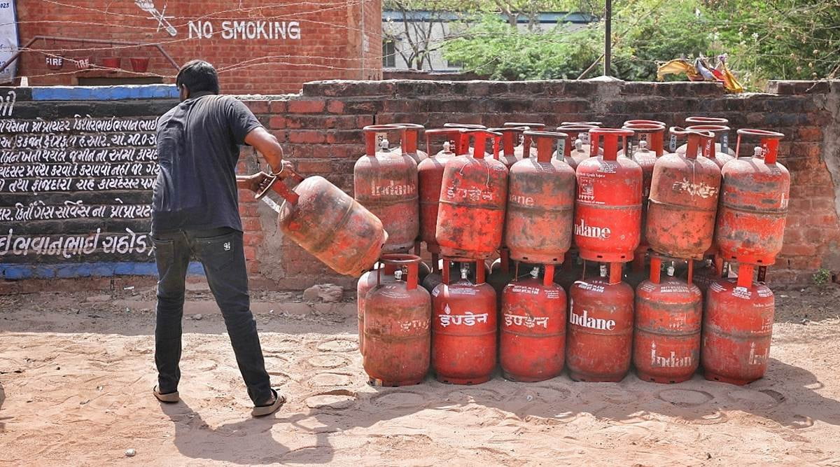 Cancellation of cylinder subsidy cooking gas connection if not registered by KYC