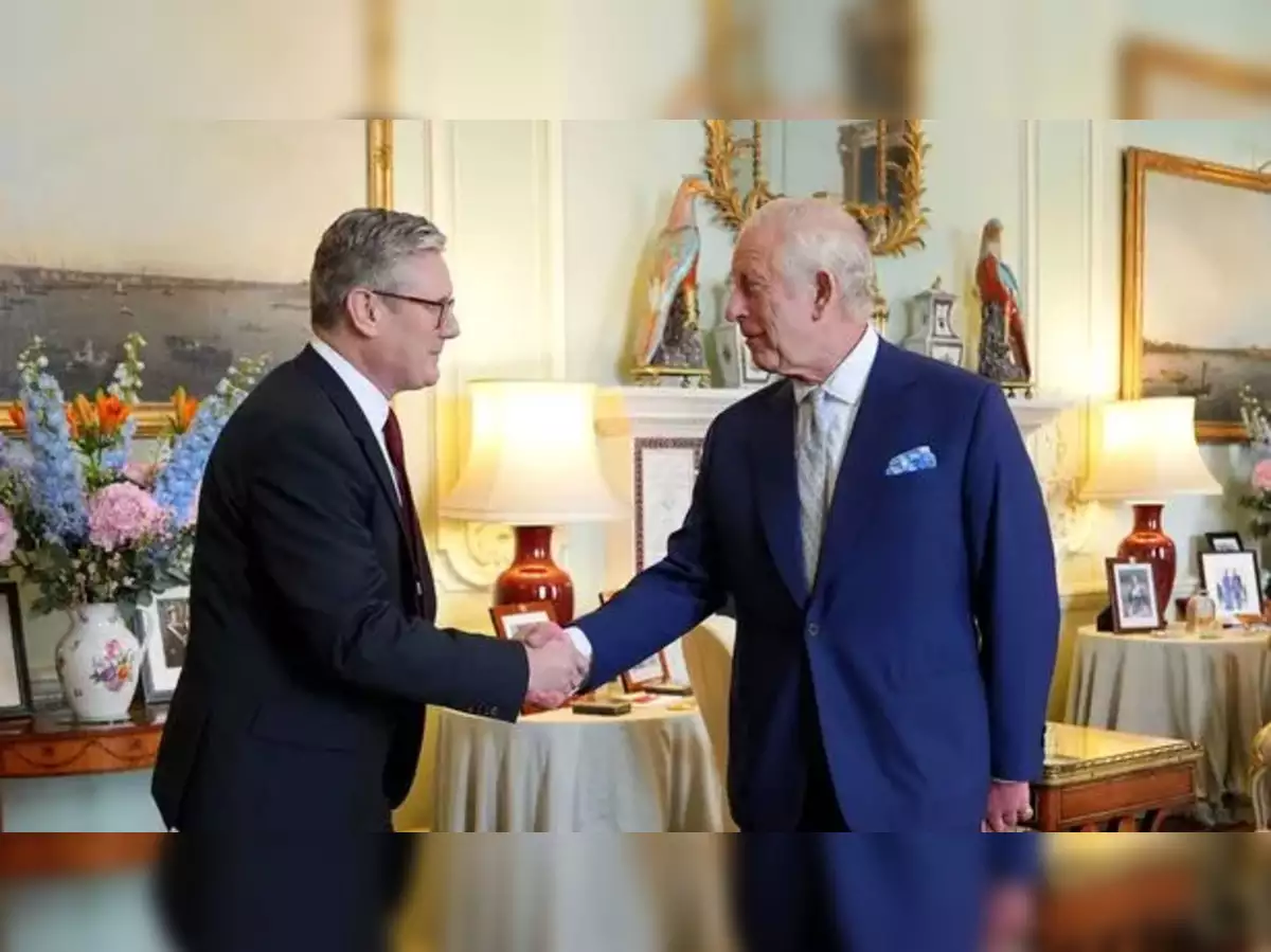 தேர்தலில் வெற்றி பெற்றால் போதாது.. மன்னர் அனுமதி அளித்தால் தான் பிரதமர்.. பிரிட்டனின் நடைமுறை..!