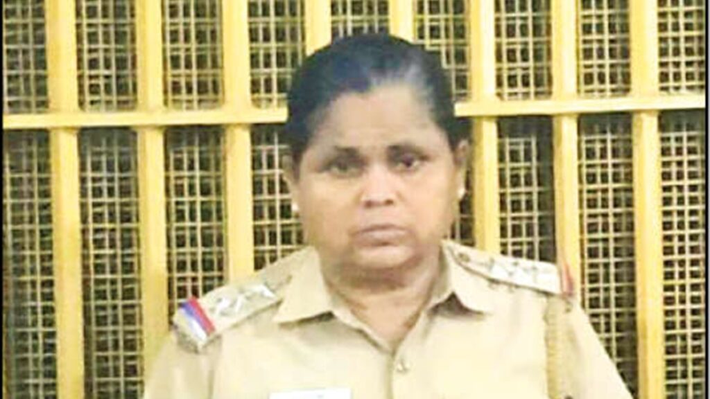 How inspector Geetha from Dindigul was caught for fraud by buying gold jewellery