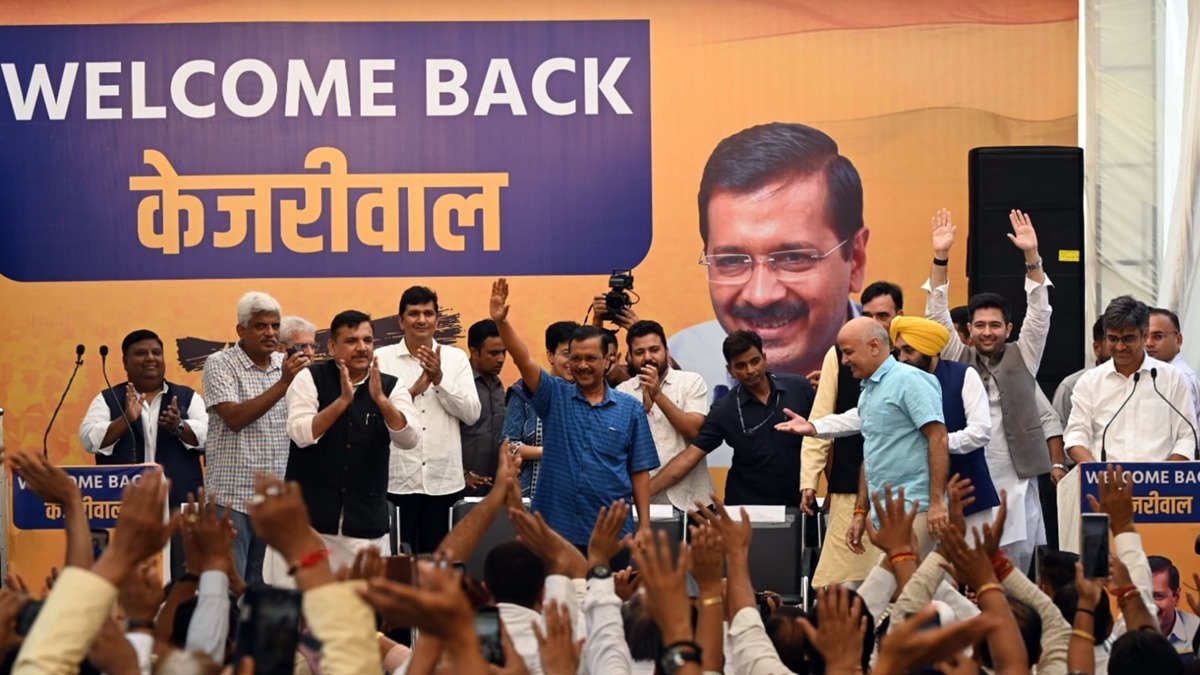 Arvind Kejriwal resigned today and Suspense over Delhi's new chief minister