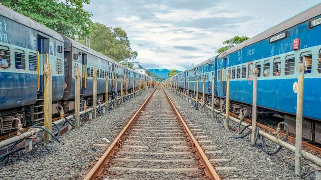 Special Trains will be operated between Tambaram – Coimbatore to clear extra rush of passengers