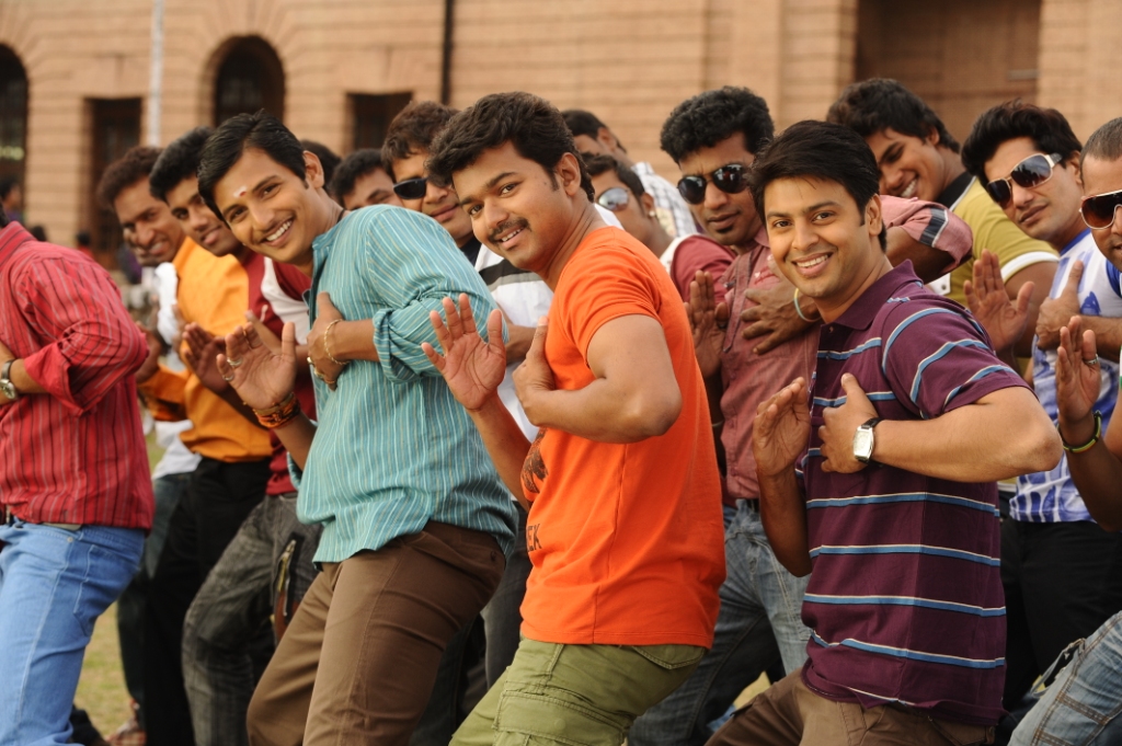 Nanban Movie Vijay Srikanth and Jiiva