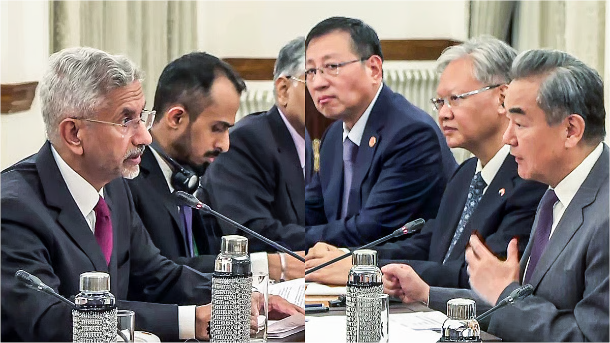 இனி அமெரிக்கா வாலாட்டினால் ஒட்ட நறுக்கப்படும்.. நட்பு நாடுகள் ஆகிறது இந்தியா – சீனா.. உலகின் மிகப்பெரிய 2 நாடுகளின் வெளியுறவுத்துறை அமைச்சர்களின் முக்கிய பேச்சுவார்த்தை..