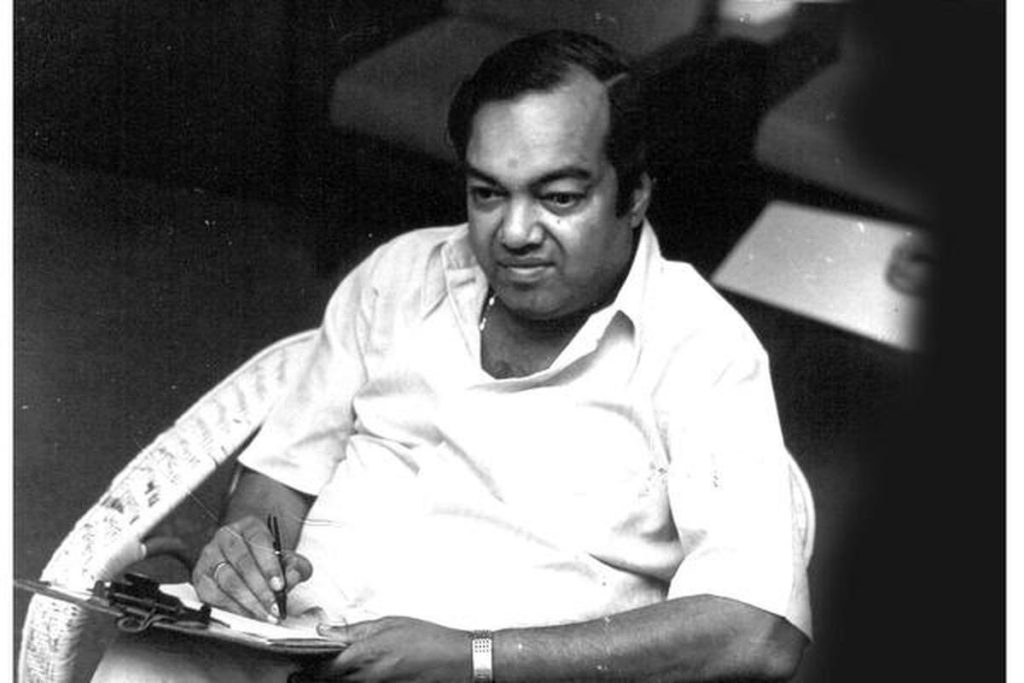 Kannadasan Singer