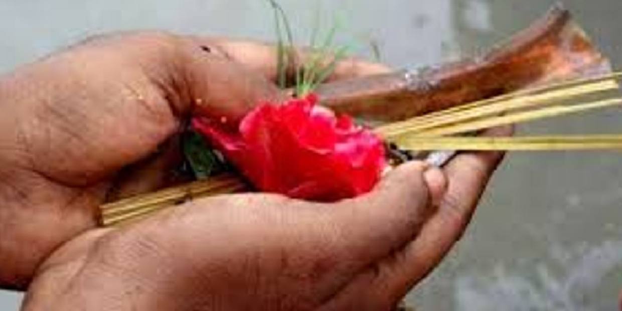 மகாளபட்சகாலத்துக்கு மட்டும் ஏன் இவ்ளோ சிறப்பு? இப்ப தானே தெரியுது..!