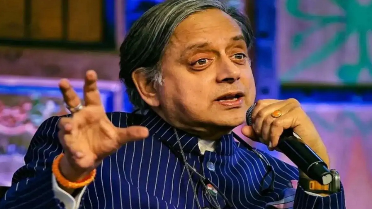 ‘மன்னிப்பு’.. இந்தியாவுக்கு பிடிக்காத வார்த்தை.. இந்தியா மன்னிப்பு கேட்க வேண்டுமா? அதுக்கு வேற ஆள பாரு.. டிரம்ப் நண்பருக்கு பதிலடி கொடுத்த சசி தரூர்.. காங்கிரஸ் கட்சியில் உள்ள ஒரே மனசாட்சி உடையவர்..