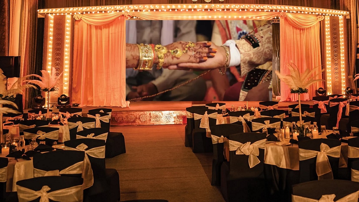 3 மாதங்களில் 6 லட்சம் கோடி செலவு செய்யும் இந்தியர்கள்.. எல்லாமே திருமணத்திற்கு தான்.. 1 கோடிக்கும் அதிகமான வேலைவாய்ப்புகள்.. இந்திய ஜிடிபிக்கு உதவும் திருமண செலவுகள்.. இந்தியாவில் திருமணங்கள் வெறும் கொண்டாட்டங்கள் அல்ல.. பொருளாதாரத்தின் எஞ்சின்கள்..!