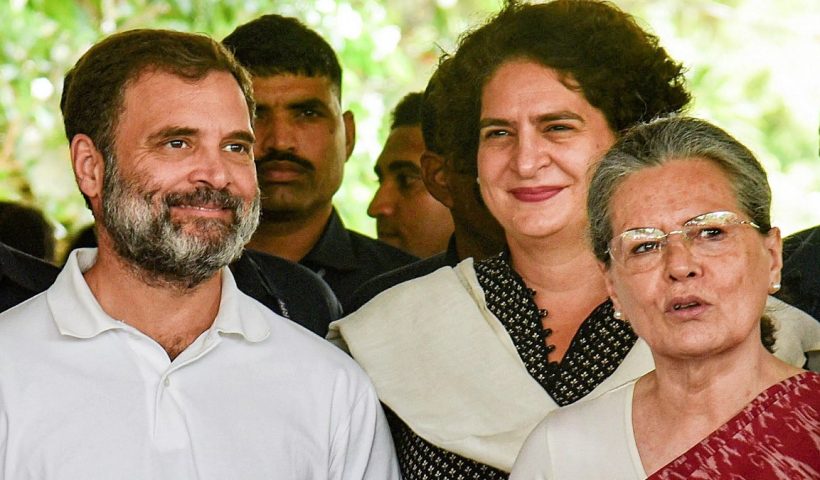 sonia rahul priyanka 1