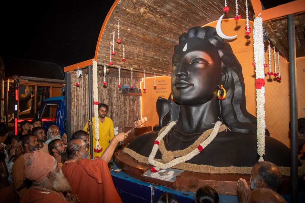 ஈஷா மஹாசிவராத்திரியை முன்னிட்டு பாடல் பெற்ற தலங்கள் வழியாக ஆதியோகி ரத யாத்திரை! திருச்சியில் வரும் 17 முதல் 19 வரை நடைபெற உள்ளது!!