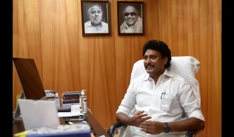 anbil mahesh