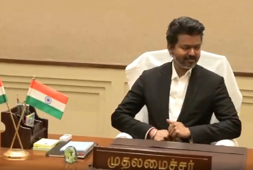 cm vijay chair