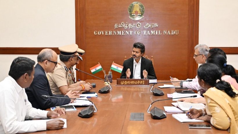 cm vijay secretariet1