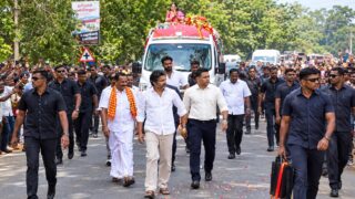 vijay road show